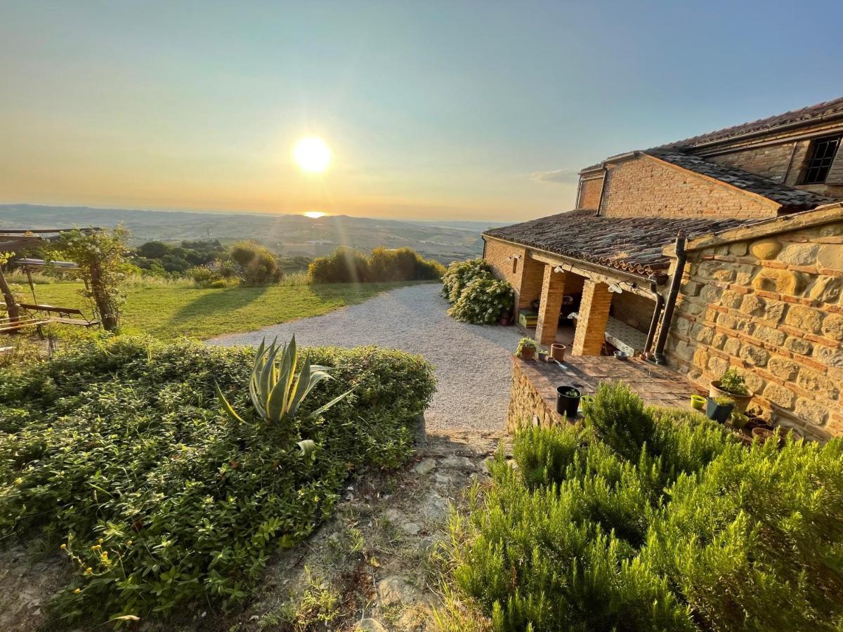 Bed and Breakfast L'Infinito Mombaroccio Экстерьер фото